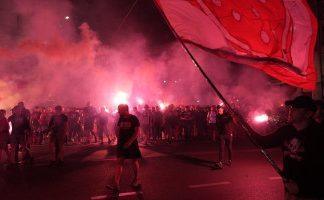 Podrhtavao je Beograd: Gorele su baklje, orila se pesma – Žurka na Kalemegdanu: Katai Magiko, Ivanić Mirko… podrhtavao-je-beograd:-gorele-su-baklje,-orila-se-pesma-–-zurka-na-kalemegdanu:-katai-magiko,-ivanic-mirko…