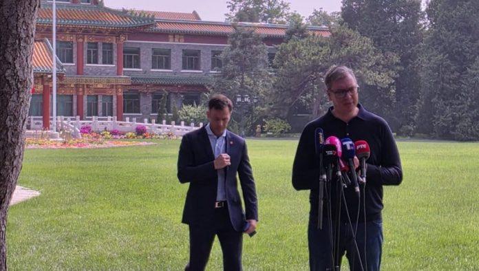 vucic-o-stranom-finansiranju-blokadera:-ulozene-su-milijarde-evra-u-rusenje-srbije