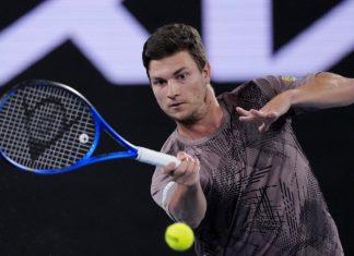 POČINJE ROLAN GAROS: MIŠO, NE BOJ SE! Kecmanović probija led, a ono glavno za Srbe sledi večeras kada igra Novak pocinje-rolan-garos:-miso,-ne-boj-se!-kecmanovic-probija-led,-a-ono-glavno-za-srbe-sledi-veceras-kada-igra-novak