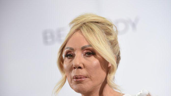 (foto)-ovaj-pevac-je-rodeni-brat-lepe-brene-svi-ste-ga-gledali-na-tv-u,-a-niste-znali:-preselio-se,-evo-gde-sada-zivi