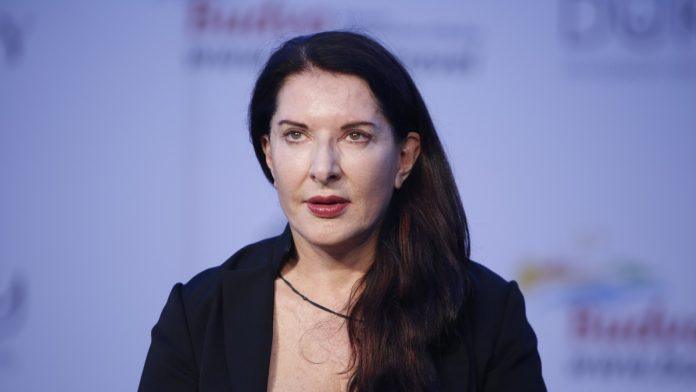 poznatu-srpkinju-partner-varao-sa-bogatasicom-ona-mu-predlozila-da-je-dovede-u-njihov-krevet,-pa-usledio-sok-preokret:-evo-kako-mu-je-sve-oprostila