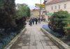 MITROVICA ULAGANJEM OD 1,6 MILIJARDI MENJA KLJUČNE ULICE! Svetog Dimitrija dobija biciklističke staze, parking i potpuno novi izgled mitrovica-ulaganjem-od-1,6-milijardi-menja-kljucne-ulice!-svetog-dimitrija-dobija-biciklisticke-staze,-parking-i-potpuno-novi-izgled