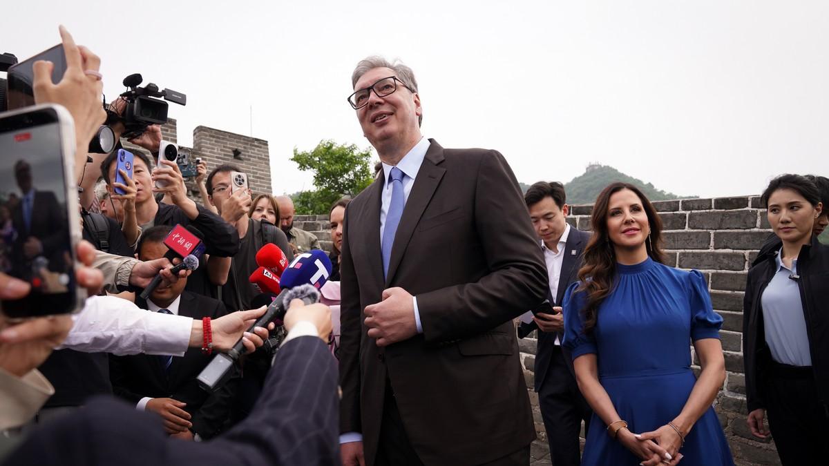 “veliki-dan-za-srbiju-i-ogromna-cast”-vucic-se-danas-sastaje-sa-predsednikom-kine-si-dinpingom:-“osecam-mozda-najtezu-i-najvecu-obavezu-pred-sobom” “veliki-dan-za-srbiju-i-ogromna-cast”-vucic-se-danas-sastaje-sa-predsednikom-kine-si-dinpingom:-“osecam-mozda-najtezu-i-najvecu-obavezu-pred-sobom”