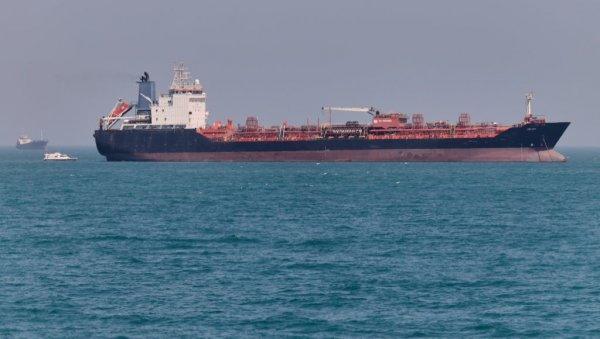 amerika-i-iran-na-korak-od-preokreta:-evo-sta-su-dogovorili-tramp-i-hamnei amerika-i-iran-na-korak-od-preokreta:-evo-sta-su-dogovorili-tramp-i-hamnei