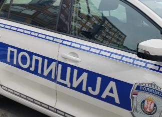 Пуцњава у центру Прокупља након свађе и туче двојице мушкараца Пуцњава-у-центру-Прокупља-након-свађе-и-туче-двојице-мушкараца