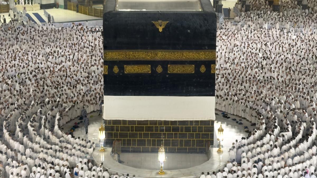 poceo-hadziluk-u-meki-vise-od-milion-i-po-hodocasnika-iz-celog-sveta-stiglo-u-saudijsku-arabiju:-muslimani-iz-gaze-trecu-godinu-zaredom-blokirani poceo-hadziluk-u-meki-vise-od-milion-i-po-hodocasnika-iz-celog-sveta-stiglo-u-saudijsku-arabiju:-muslimani-iz-gaze-trecu-godinu-zaredom-blokirani