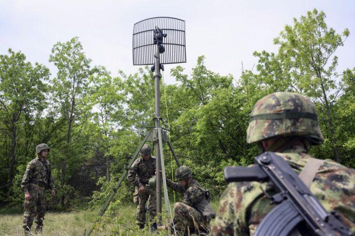 obuka-u-svim-uslovima-pripadnici-brigade-veze-jacaju-operativnu-spremnost-(foto)