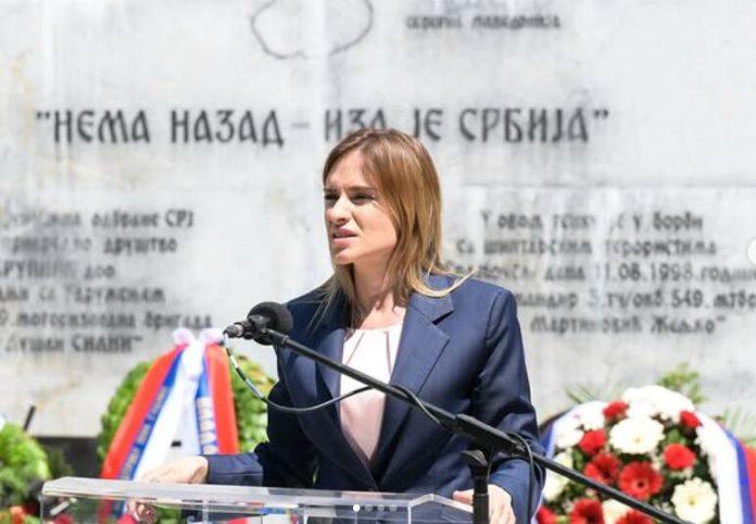 goreli-su-i-zemlja-i-nebo,-ali-je-herojstvom-nasih-vojnika-sacuvana-srbija:-ministarka-stamenkovski-u-leskovcu-na-obelezavanju-27.-godina-od-bitke-na-pastriku