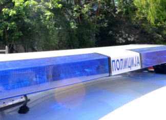 Полиција трага за лицима осумњиченим за телефонске преваре у Нишу Полиција-трага-за-лицима-осумњиченим-за-телефонске-преваре-у-Нишу