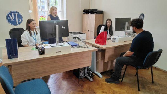 do-resenja-za-samo-pet-dana:-agencija-za-privredne-registre-otvorila-svoju-kancelariju-u-vrscu