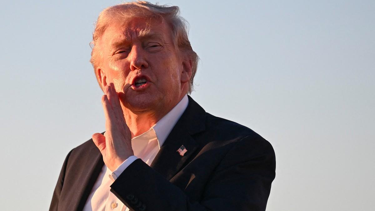 tramp-uputio-jezivu-pretnju-ovoj-zemlji-“ili-ce-se-ponasati-kao-svi-ostali,-ili-cemo-morati-da-ih-dignemo-u-vazduh” tramp-uputio-jezivu-pretnju-ovoj-zemlji-“ili-ce-se-ponasati-kao-svi-ostali,-ili-cemo-morati-da-ih-dignemo-u-vazduh”