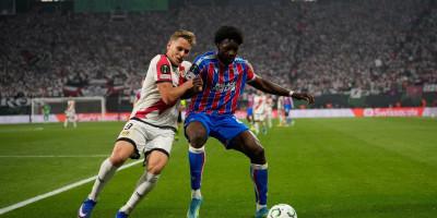 kruna-za-kraj!-glasner-palasu-doneo-i-evropski-trofej-–-rajo-srusen-u-finalu-lige-konferencija kruna-za-kraj!-glasner-palasu-doneo-i-evropski-trofej-–-rajo-srusen-u-finalu-lige-konferencija