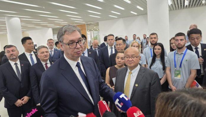 mocan-video:-pogledajte-koju-je-poruku-vucic-poslao-nasoj-omladini-koja-u-kini-uci-o-robotima