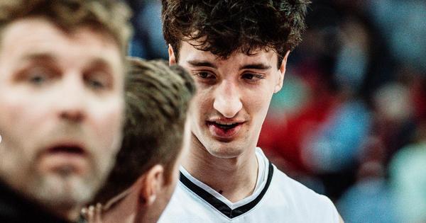 srbija-ga-ceka,-doneta-odluka-o-nba!-milan-momcilovic-postaje-najtrazeniji-na-trzistu-koledz-kosarke srbija-ga-ceka,-doneta-odluka-o-nba!-milan-momcilovic-postaje-najtrazeniji-na-trzistu-koledz-kosarke
