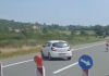 (FOTO, VIDEO) UŠAO U KONTRASMER, SHVATIO, PA KRENUO U RIKVERC PREKO SVIH TRAKA! Novi slučaj vožnje u suprotnom smeru na auto-putu “Miloš Veliki” (foto,-video)-usao-u-kontrasmer,-shvatio,-pa-krenuo-u-rikverc-preko-svih-traka!-novi-slucaj-voznje-u-suprotnom-smeru-na-auto-putu-“milos-veliki”