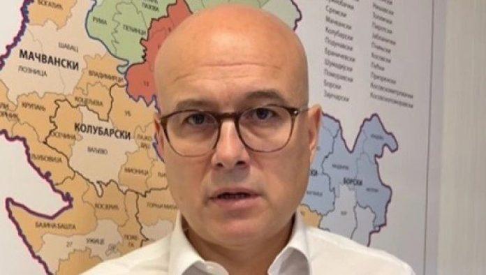 blokaderski-banditi,-kukavice,-bitange,-nasilnici:-vucevic-ostro-reagovao-na-sramni-napad-na-aktiviste-sns-u-novom-sadu-(video)