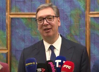 “MORAĆE SVE U LICE DA MI OBJASNE SVI KOJI SE IŽIVLjAVAJU NA MOJOJ PORODICI” Vučić: Ne plašim se ni Zvicera ni njegovih sluga “morace-sve-u-lice-da-mi-objasne-svi-koji-se-izivljavaju-na-mojoj-porodici”-vucic:-ne-plasim-se-ni-zvicera-ni-njegovih-sluga