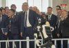 “NAJBOLjE DA SE VRATIMO U PEĆINE” Vučić odgovorio na prozivke blokadera: Srbija će otići u nebesa čim prvi robot izađe iz fabrike! “najbolje-da-se-vratimo-u-pecine”-vucic-odgovorio-na-prozivke-blokadera:-srbija-ce-otici-u-nebesa-cim-prvi-robot-izade-iz-fabrike!