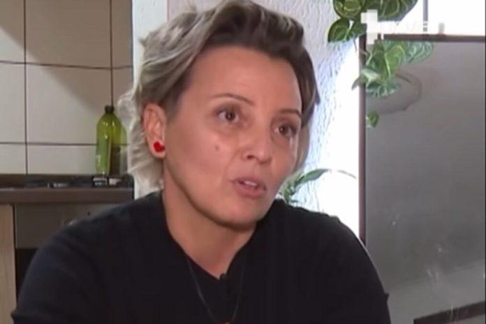 “taj-zagrljaj-se-pamti-vecno”:-beogradanka-alexa-besplatno-sisa-decu-sa-autizmom-i-samohrane-majke,-a-za-to-ima-poseban-razlog