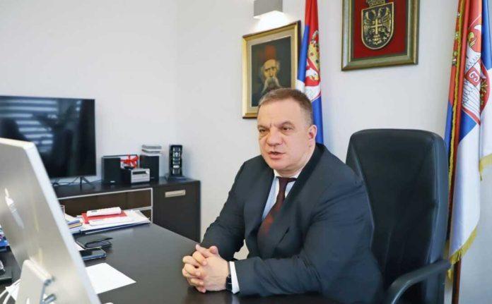 ministar-poslao-snaznu-poruku-osmancima-pred-zavrsetak-skolovanja:-“verujte-u-sebe,-nema-razloga-za-strah!”