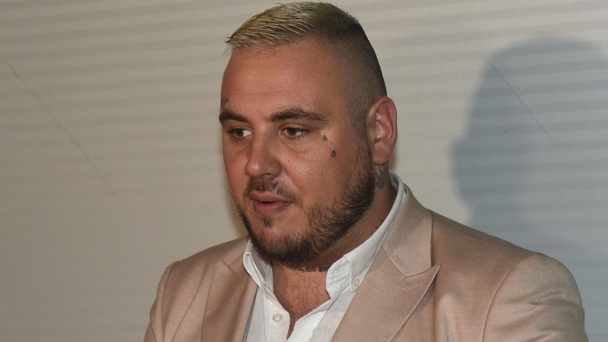 “ona-mi-je-bila-sigurna-kombinacija-u-mojim-pijanim-stanjima”:-filip-car-urnisao-maju,-nece-ni-da-cuje-za-nju “ona-mi-je-bila-sigurna-kombinacija-u-mojim-pijanim-stanjima”:-filip-car-urnisao-maju,-nece-ni-da-cuje-za-nju