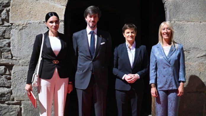 ana-brnabic-u-poseti-andori:-otvaramo-novo-poglavlje-u-odnosima-dveju-drzava