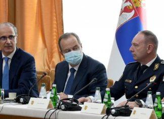 BEZBEDNOSNA SITUACIJA U SRBIJI STABILNA: Premijer Macut i MUP analizirali izazove u zemlji bezbednosna-situacija-u-srbiji-stabilna:-premijer-macut-i-mup-analizirali-izazove-u-zemlji