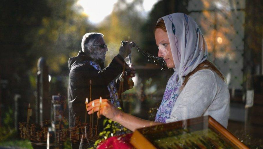 danas-su-duhovske-zadusnice:-brojna-narodna-verovanja-i-obicaji-se-vezuju-za-ovaj-dan danas-su-duhovske-zadusnice:-brojna-narodna-verovanja-i-obicaji-se-vezuju-za-ovaj-dan