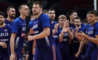 Spektakl privukao Srbe! Pored Jokića, jedan od najboljih košarkaša na finalu LŠ (FOTO) spektakl-privukao-srbe!-pored-jokica,-jedan-od-najboljih-kosarkasa-na-finalu-ls-(foto)