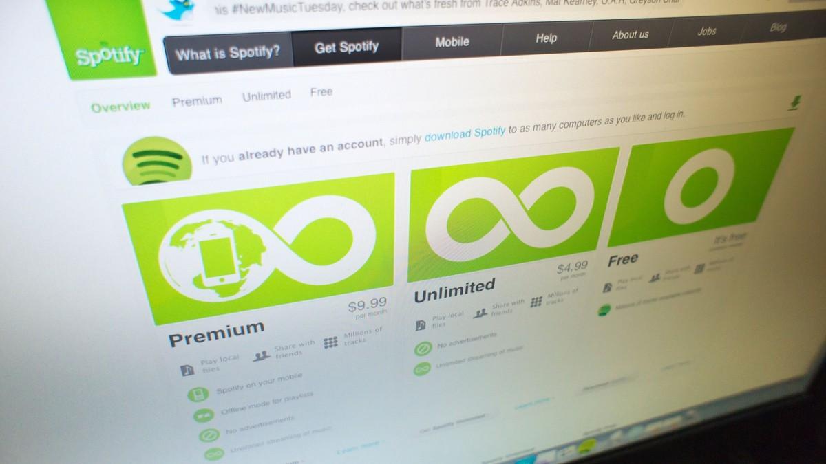novi-nacin-monetizacije-i-borbe-protiv-ai-konkurencije:-“spotifaj”-uvodi-audio-clanke-iz-svetskih-magazina!-ovo-je-cena-po-tekstu novi-nacin-monetizacije-i-borbe-protiv-ai-konkurencije:-“spotifaj”-uvodi-audio-clanke-iz-svetskih-magazina!-ovo-je-cena-po-tekstu