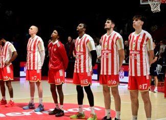 “DELIJE” GLEDAJU I NE VERUJU: On će biti novi trener KK Crvena zvezda?! “delije”-gledaju-i-ne-veruju:-on-ce-biti-novi-trener-kk-crvena-zvezda?!