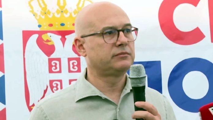 “ili-cemo-sacuvati-drzavu-ili-nas-vracaju-unazad”-vucevic-na-skupu-sns-u-priboju:-“cekaju-nas-sudbonosni-izbori”