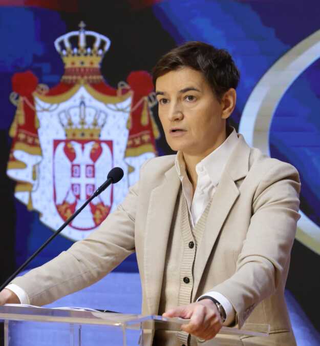 “ruku-na-srce,-vucic-uspeva-ono-sto-ni-tito-nije”-brnabic-demantovala-tvrdnje-blokadera-o-“izolaciji”:-posle-istorijske-posete-kini,-evo-i-licne-objave-trampa “ruku-na-srce,-vucic-uspeva-ono-sto-ni-tito-nije”-brnabic-demantovala-tvrdnje-blokadera-o-“izolaciji”:-posle-istorijske-posete-kini,-evo-i-licne-objave-trampa