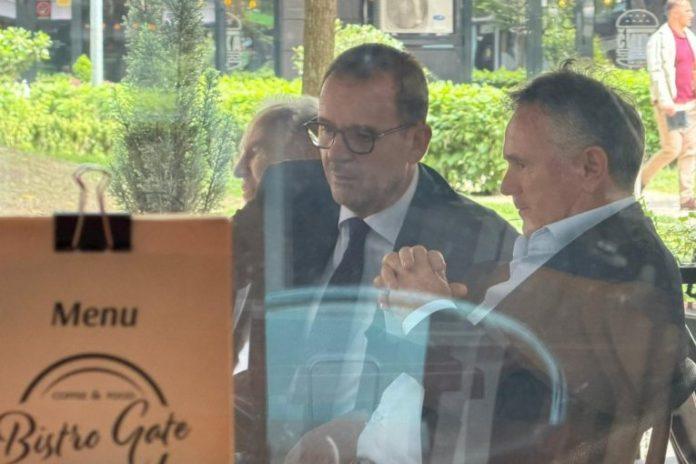 paparazzo:-evo-s-kim-sedi-mijat-u-restoranu-pola-sata-pre-skupstine-partizana-(foto,-video)