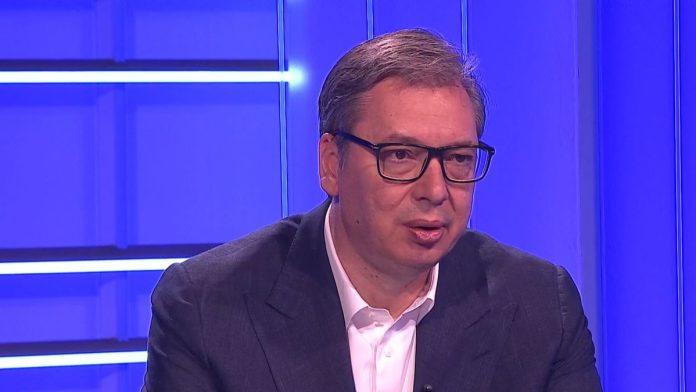 vucic:-crna-gora-ima-pravo-na-buducnost-kakvu-zeli,-nema-pravo-da-falsifikuje-istoriju