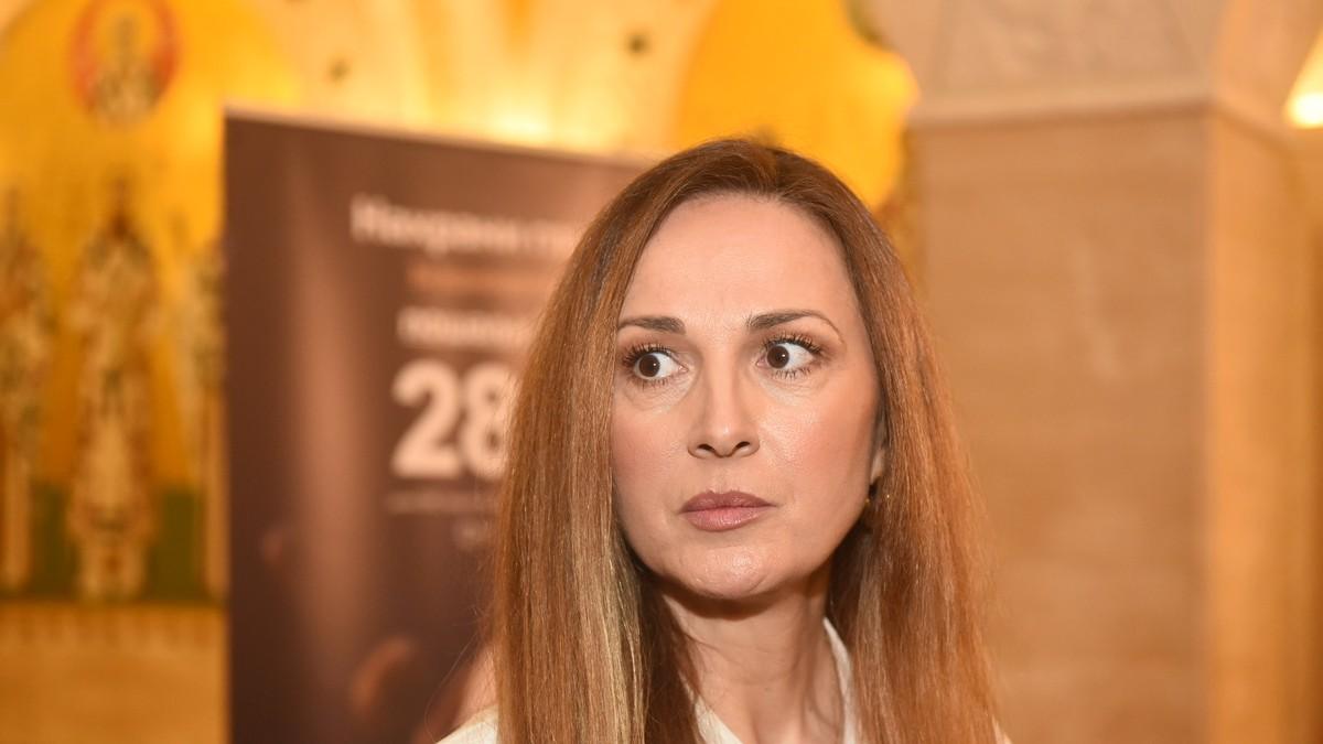 “ima-kompleks-i-potrebu-da-me-vreda”-dara-bubamara-zestoko-o-aleksandri-radovic:-“to-je-strasno” “ima-kompleks-i-potrebu-da-me-vreda”-dara-bubamara-zestoko-o-aleksandri-radovic:-“to-je-strasno”