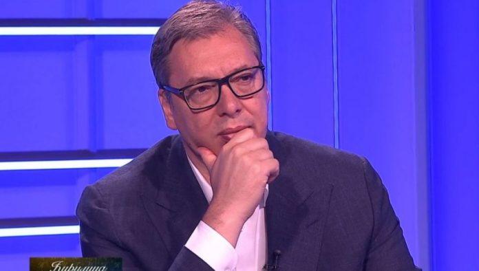 vucic-zeleo-da-otvori-podkast:-on-je-trebalo-da-bude-prvi-gost