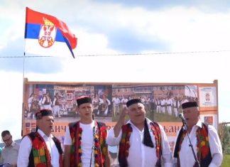 BACALI KAMEN S RAMENA I SKAKALI U DALJ: Janjani održali sabor u Futogu uz narodni višeboj, kosidbu, izvorne pesme i gusle, posetioci uživali u tradiciji bacali-kamen-s-ramena-i-skakali-u-dalj:-janjani-odrzali-sabor-u-futogu-uz-narodni-viseboj,-kosidbu,-izvorne-pesme-i-gusle,-posetioci-uzivali-u-tradiciji