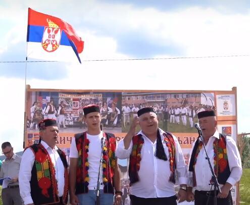 bacali-kamen-s-ramena-i-skakali-u-dalj:-janjani-odrzali-sabor-u-futogu-uz-narodni-viseboj,-kosidbu,-izvorne-pesme-i-gusle,-posetioci-uzivali-u-tradiciji bacali-kamen-s-ramena-i-skakali-u-dalj:-janjani-odrzali-sabor-u-futogu-uz-narodni-viseboj,-kosidbu,-izvorne-pesme-i-gusle,-posetioci-uzivali-u-tradiciji