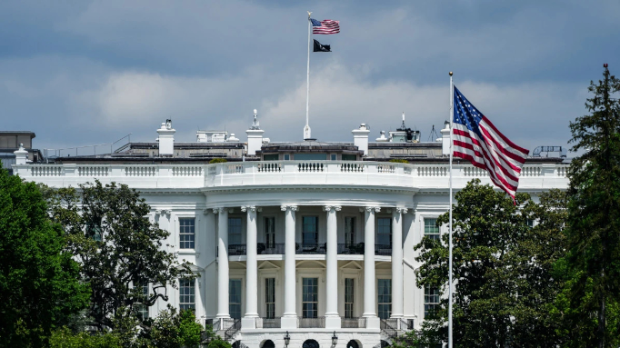 Трамп-кроји-нову-дипломатију-за-Балкан-–-чиме-се-водио-код-номинације-Мајкла-Јанга Трамп-кроји-нову-дипломатију-за-Балкан-–-чиме-се-водио-код-номинације-Мајкла-Јанга