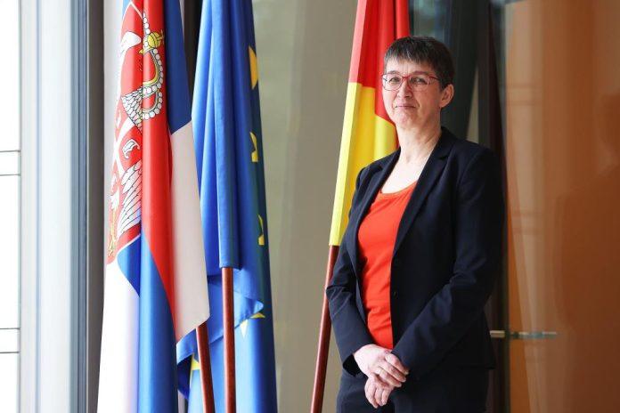 ”srbija-ima-ogroman-potencijal-za-brze-evrointegracije”!-ambasadorka-nemacke-anke-konrad:-potrebna-veca-dinamika