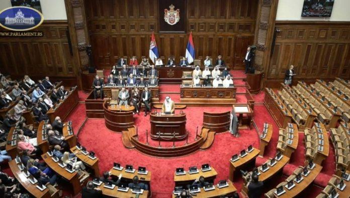 bruka-blokaderske-opozicije!-nisu-se-udostojili-pojaviti-na-svecanoj-sednici-povodom-posete-predsednika-parlamenta-uae