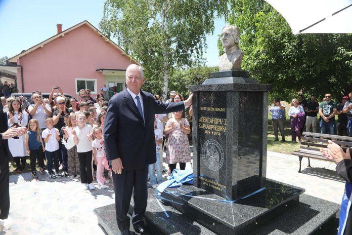 prestolonaslednik-otkrio-obnovljeni-spomenik-kralju-aleksandru-prvom-u-tabanovcu:-“u-secanju-naroda-srbije,-on-zivi-zauvek”-(foto)