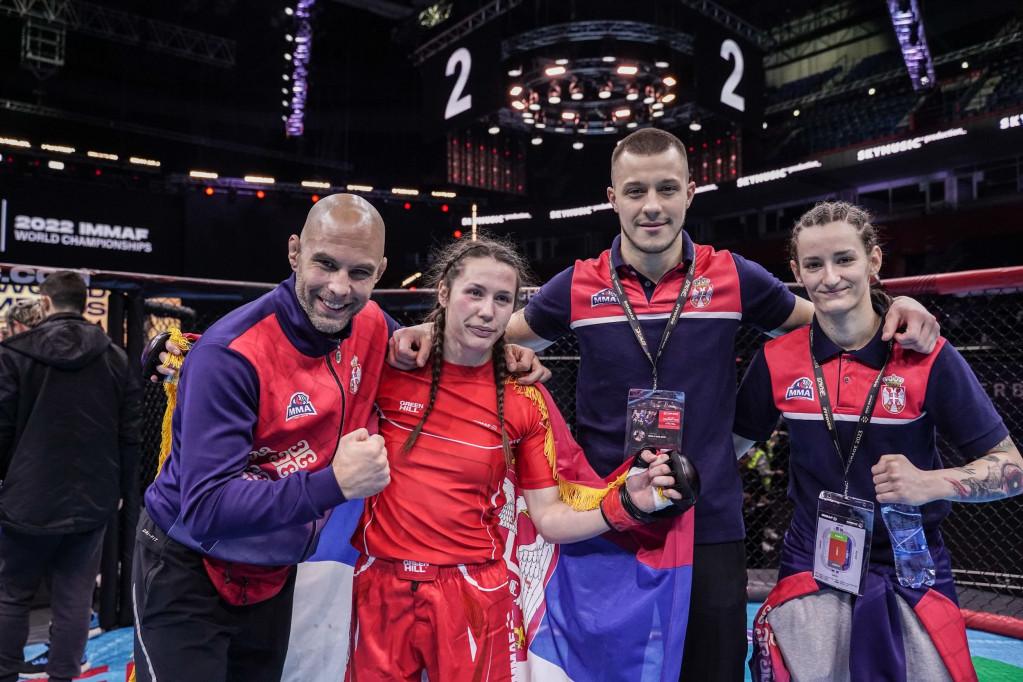srbija-ima-prvu-ufc-borkinju!-zvanicno-je-–-nikolija-se-bori-u-beogradu! srbija-ima-prvu-ufc-borkinju!-zvanicno-je-–-nikolija-se-bori-u-beogradu!