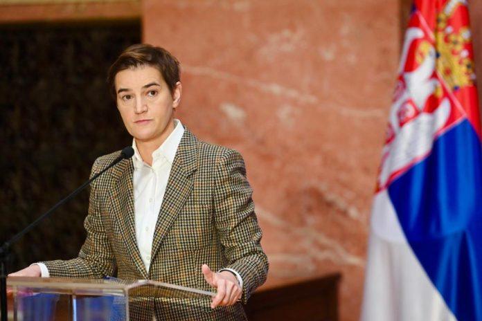 “postoji-ozbiljna-bezbednosna-pretnja-po-zivot-predsednika”-ana-brnabic-o-upozorenju-bia-vucicu:-moj-prioritet-je-da-ubedim-predsednika-da-ne-putuje