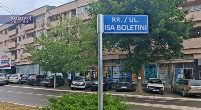 uklonjena-tabla-sa-imenom-zorana-dindica-u-severnoj-mitrovici!-imenu-bivseg-premijera-srbije-usprotivilo-se-udruzenje-veterana-ovk