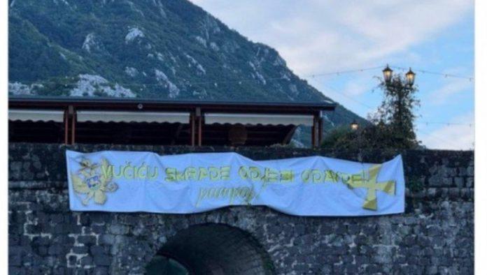 u-najvecim-uporistima-crnogorskih-ustasa-i-hrvatske-soa-osvanule-uvrede-na-vucicev-racun-(foto)