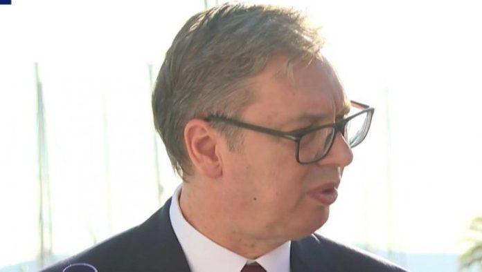 crna-gora-brutalno-prekrsila-zakon-vucic:-objavili-su-licne-podatke-osoba-iz-aviona,-medu-njima-nije-bilo-kriminalaca