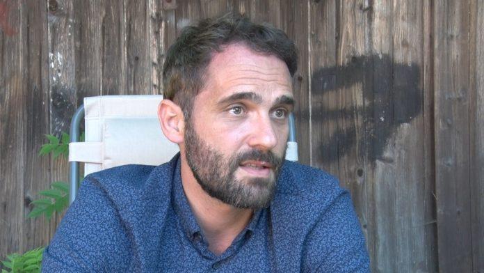 “dragi-prijatelji,-vise-necu-biti-deo-ovoga”-rasa-bukvic-pre-godinu-i-po-dana-sokirao-javnost-odlukom:-vise-nikada-se-nije-oglasio-na-mrezama-(foto)