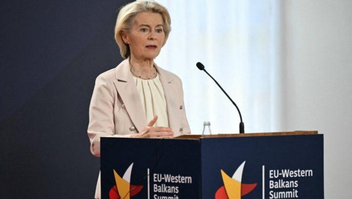 fon-der-lajenova-porucila-u-tivtu:-zelimo-da-srbija-bude-deo-eu
